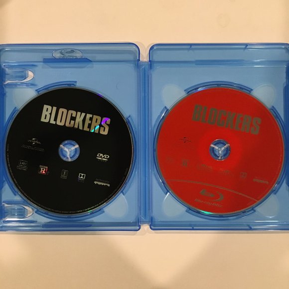 Universal Pictures BLOCKERS Blu-Ray & DVD Set - Picture 3 of 3